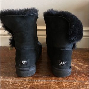 UGGS Black